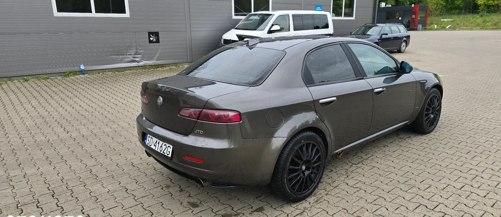 Alfa Romeo 159 cena 8000 przebieg: 367000, rok produkcji 2006 z Legnica małe 211